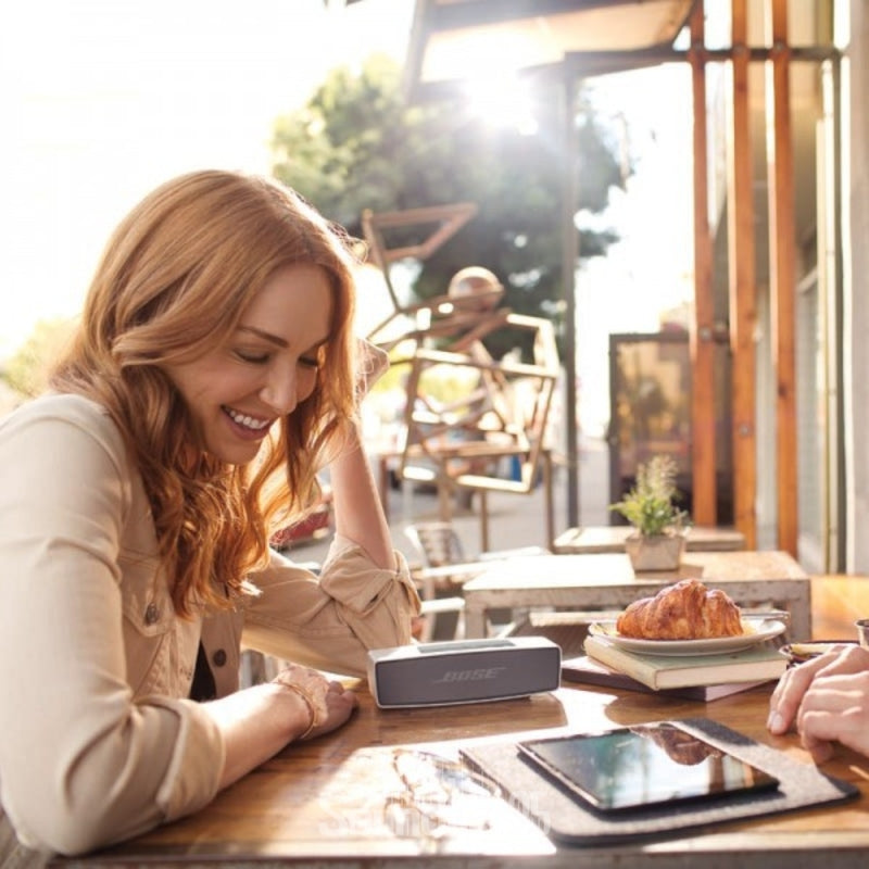 Bafle BOSE bluetooth 5 conexiones portátiles